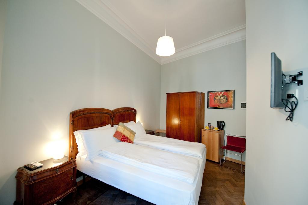 Cassiodoro19 Hotel Rome Ruang foto